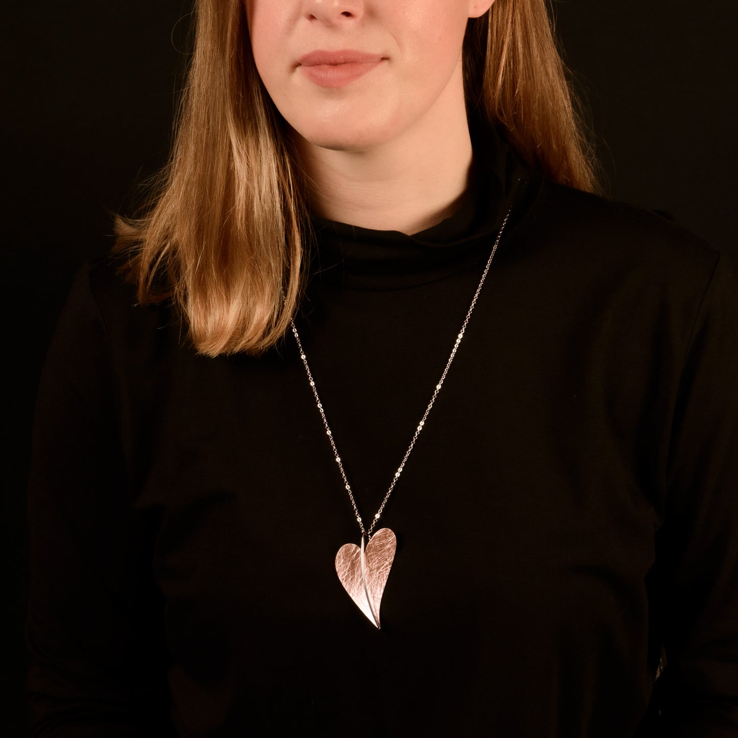 Ernstes Design Anhänger aus Edelstahl AN213