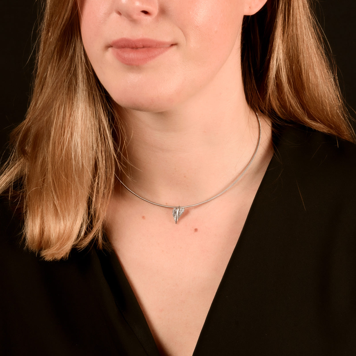 Ernstes Design Anhänger aus Edelstahl AN276