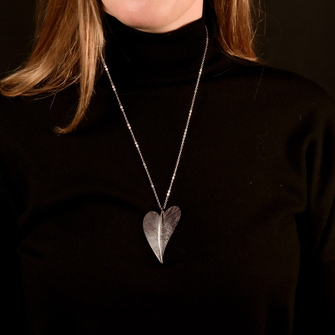 Ernstes Design Anhänger aus Edelstahl AN401