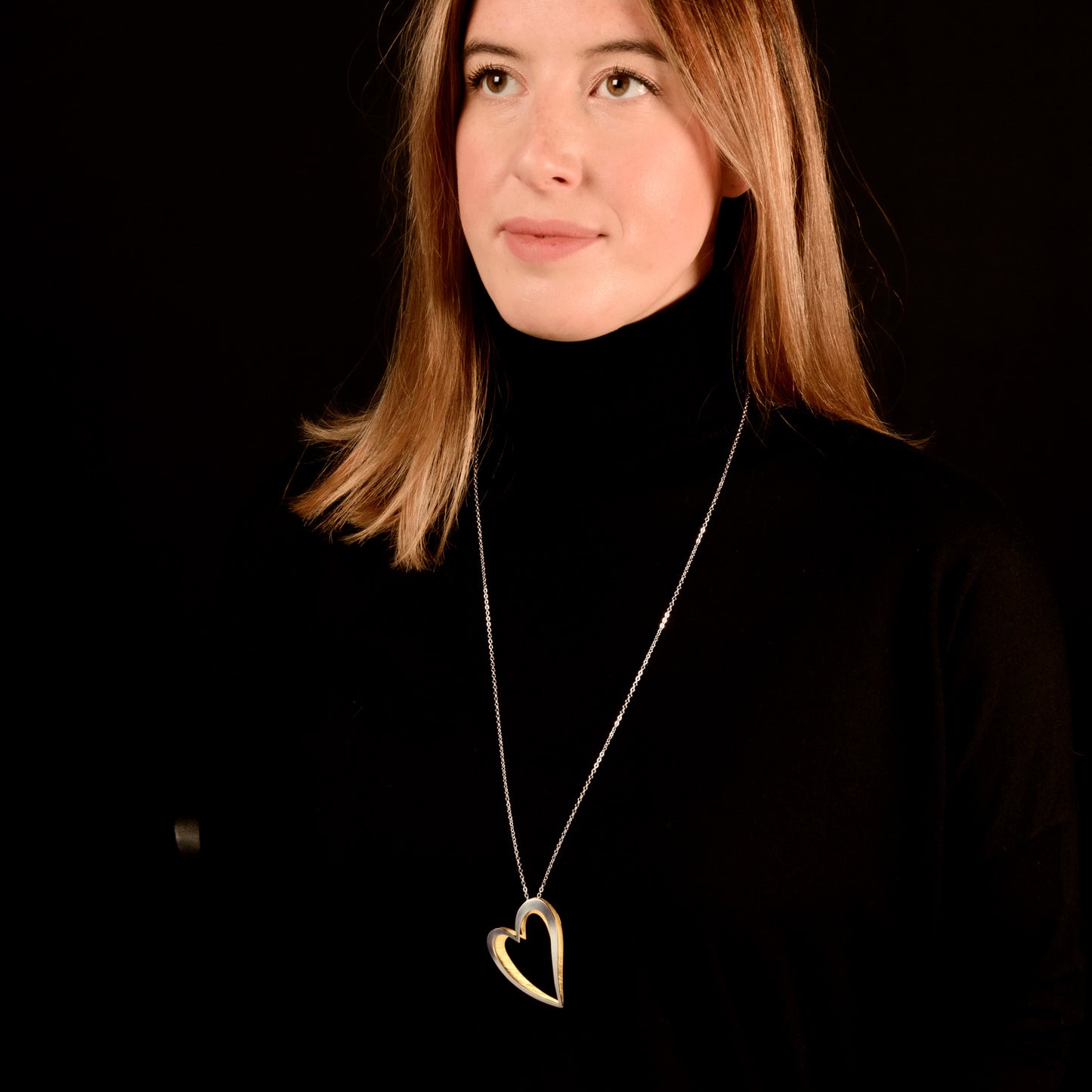 Ernstes Design Anhänger aus Edelstahl AN882